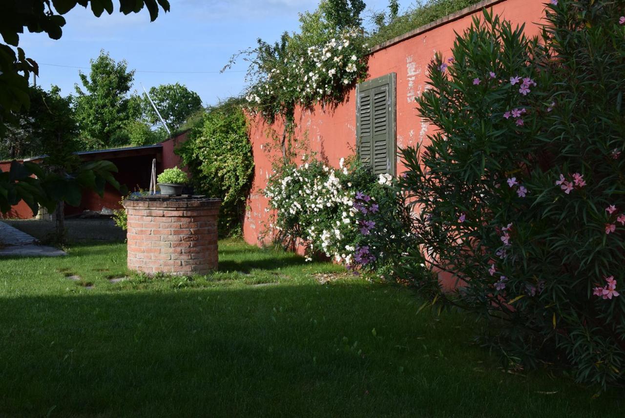Villa Cascina Dei Giacinti Nizza Monferrato Exterior foto